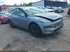 7SAYGDEE3TA391760 2026 TESLA MODEL Y