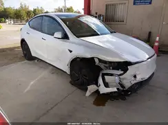 7SAYGDEE3TA401686 2026 TESLA MODEL Y