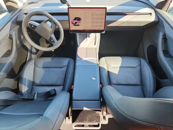 7SAYGDEE3TA411036 2026 TESLA MODEL Y - Image 8