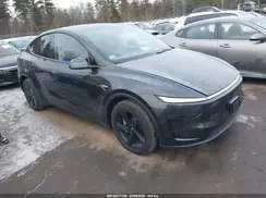 7SAYGDEE3TA411246 2026 TESLA MODEL Y