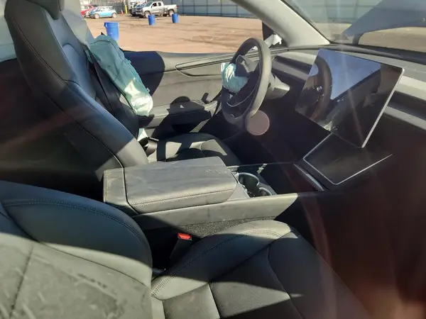 7SAYGDEE3TA411571 2026 TESLA MODEL Y - Image 8