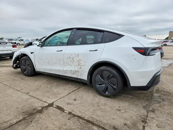7SAYGDEE3TA429634 2026 TESLA MODEL Y - Image 2