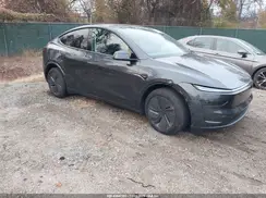 7SAYGDEE3TA432453 2026 TESLA MODEL Y