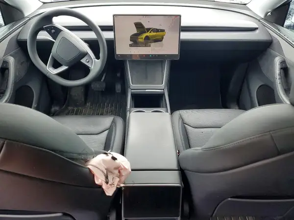7SAYGDEE3TA440424 2026 TESLA MODEL Y - Image 8