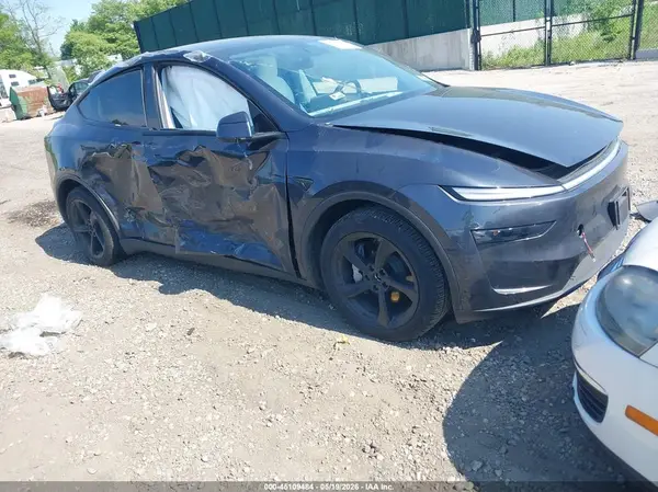 7SAYGDEE3TA454193 2026 TESLA MODEL Y - Image 1