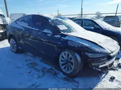 7SAYGDEE3TA463931 2026 TESLA MODEL Y