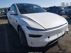 7SAYGDEE3TA497836 2026 TESLA MODEL Y