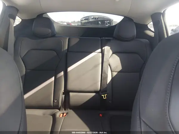 7SAYGDEE3TA497836 2026 TESLA MODEL Y - Image 8