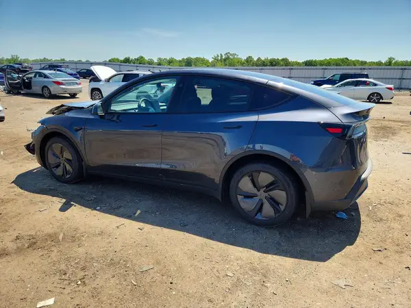 7SAYGDEE3TA498954 2026 TESLA MODEL Y - Image 2