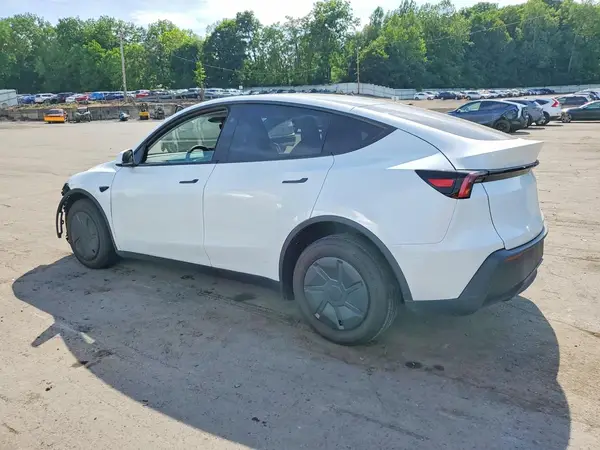 7SAYGDEE3TA649789 2026 TESLA MODEL Y - Image 2
