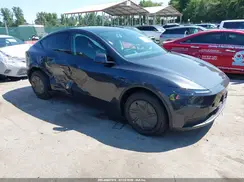 7SAYGDEE3TA670478 2026 TESLA MODEL Y