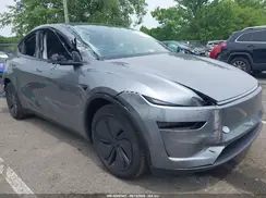 7SAYGDEE3TF333957 2026 TESLA MODEL Y