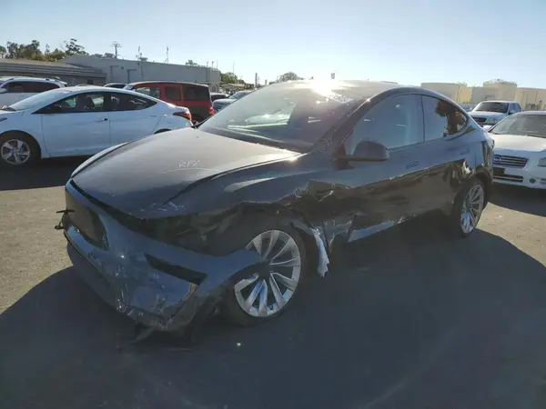 7SAYGDEE3TF339080 2026 TESLA MODEL Y - Image 1