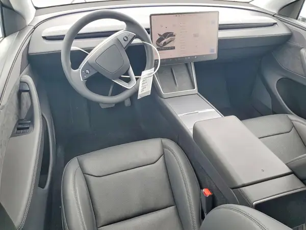 7SAYGDEE3TF347373 2026 TESLA MODEL Y - Image 8