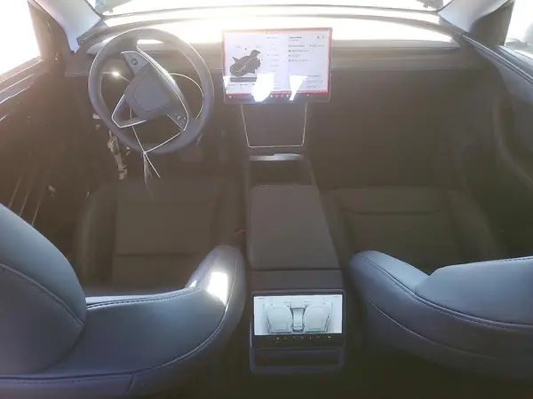 7SAYGDEE3TF347812 2026 TESLA MODEL Y - Image 8