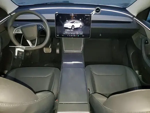 7SAYGDEE3TF353531 2026 TESLA MODEL Y - Image 8