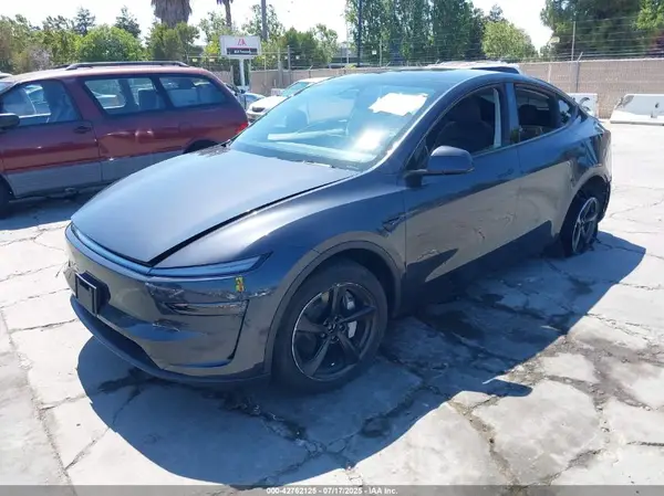 7SAYGDEE3TF354680 2026 TESLA MODEL Y - Image 2