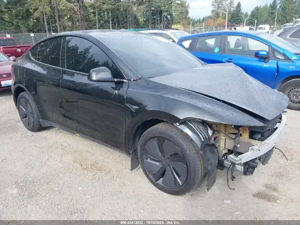 7SAYGDEE3TF358101 2026 TESLA MODEL Y - Image 1