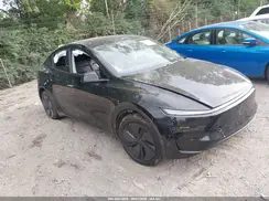 7SAYGDEE3TF377330 2026 TESLA MODEL Y