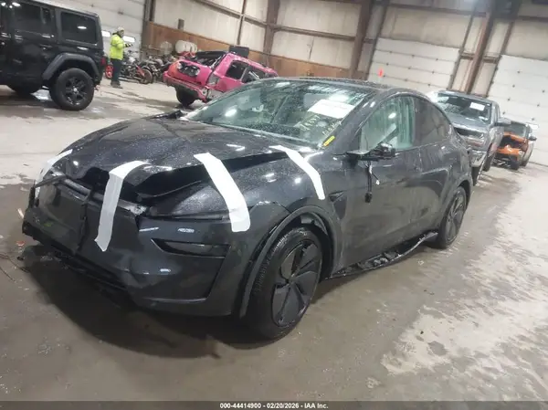 7SAYGDEE3TF437249 2026 TESLA MODEL Y - Image 2