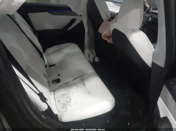 7SAYGDEE3TF437249 2026 TESLA MODEL Y - Image 8