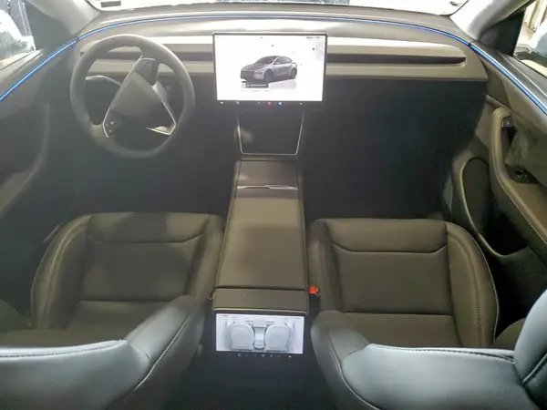7SAYGDEE3TF449384 2026 TESLA MODEL Y - Image 8