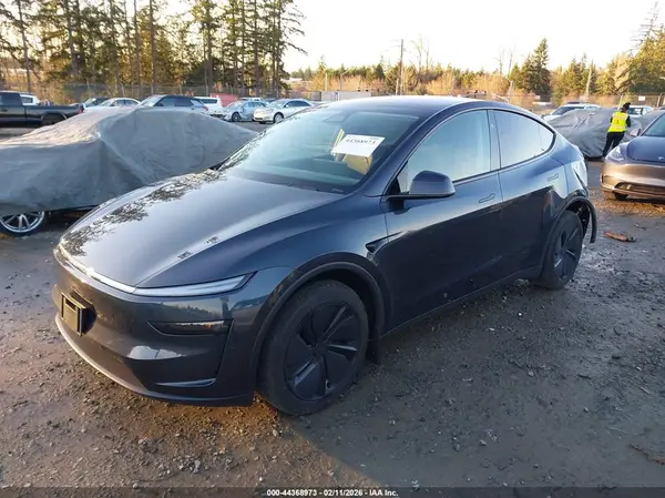 7SAYGDEE3TF554328 2026 TESLA MODEL Y - Image 2
