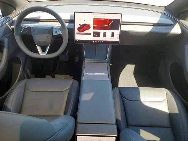 7SAYGDEE3TF598927 2026 TESLA MODEL Y - Image 8