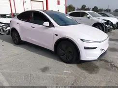 7SAYGDEE3TF622336 2026 TESLA MODEL Y