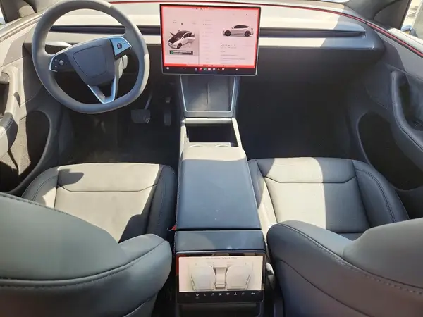 7SAYGDEE3TF645339 2026 TESLA MODEL Y - Image 8