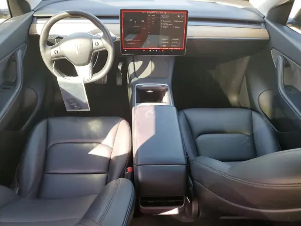 7SAYGDEE4NA006323 2022 TESLA MODEL Y - Image 8