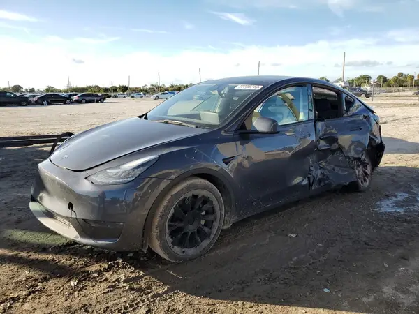 7SAYGDEE4NA006564 2022 TESLA MODEL Y