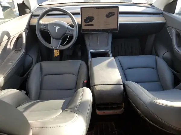 7SAYGDEE4NA006564 2022 TESLA MODEL Y - Image 8