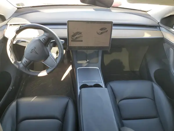 7SAYGDEE4NA013241 2022 TESLA MODEL Y - Image 8