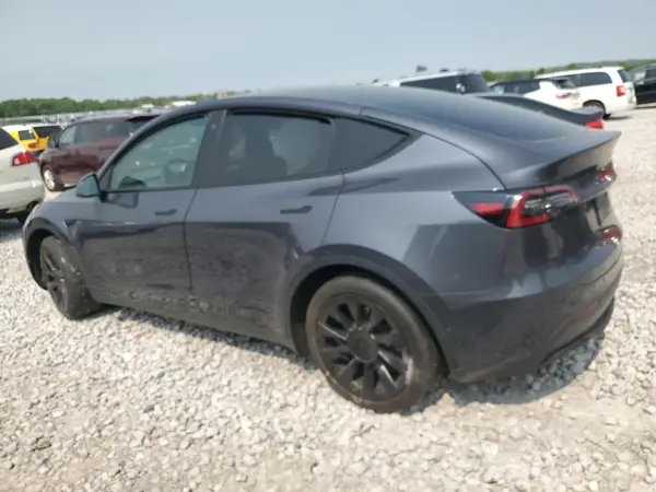 7SAYGDEE4NA016723 2022 TESLA MODEL Y - Image 2