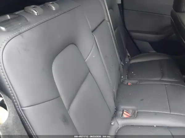 7SAYGDEE4NA018326 2022 TESLA MODEL Y - Image 8