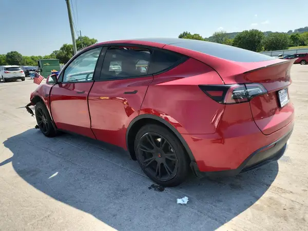 7SAYGDEE4NF315972 2022 TESLA MODEL Y - Image 2