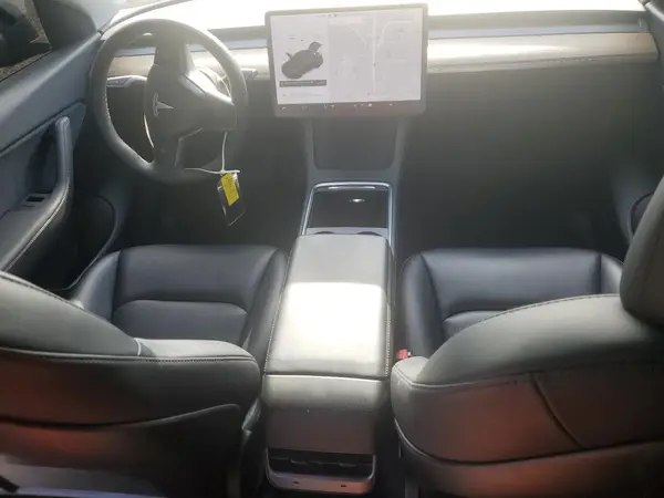 7SAYGDEE4NF320962 2022 TESLA MODEL Y - Image 8