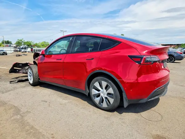 7SAYGDEE4NF331427 2022 TESLA MODEL Y - Image 2