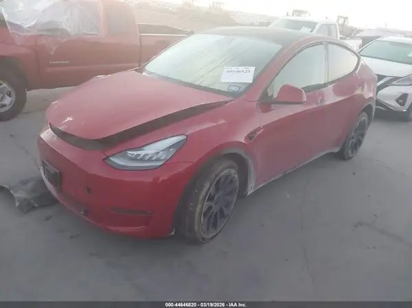 7SAYGDEE4NF342279 2022 TESLA MODEL Y - Image 2