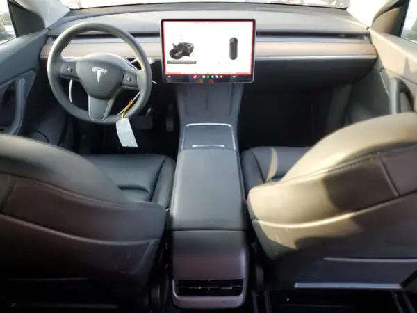 7SAYGDEE4NF350799 2022 TESLA MODEL Y - Image 8