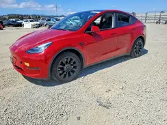 7SAYGDEE4NF352116 2022 TESLA MODEL Y