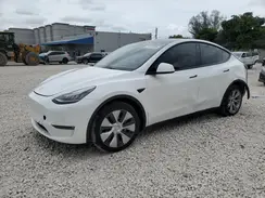 7SAYGDEE4NF353993 2022 TESLA MODEL Y