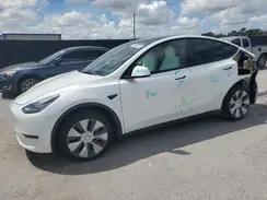 7SAYGDEE4NF354688 2022 TESLA MODEL Y