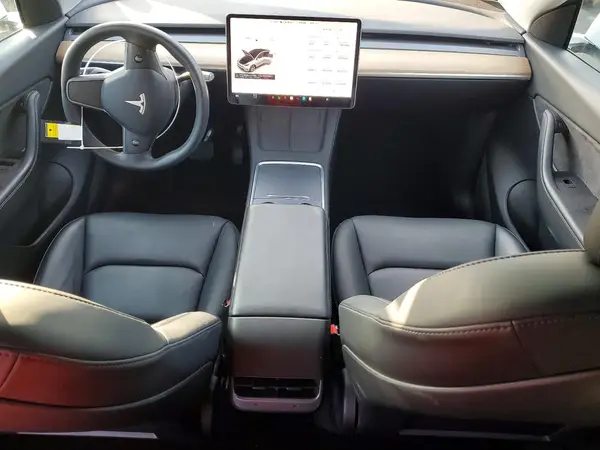 7SAYGDEE4NF370664 2022 TESLA MODEL Y - Image 8