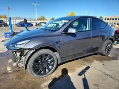 7SAYGDEE4NF374973 2022 TESLA MODEL Y