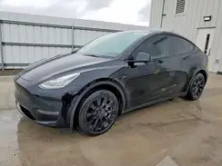 7SAYGDEE4NF385486 2022 TESLA MODEL Y