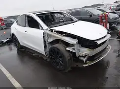 7SAYGDEE4NF386864 2022 TESLA MODEL Y