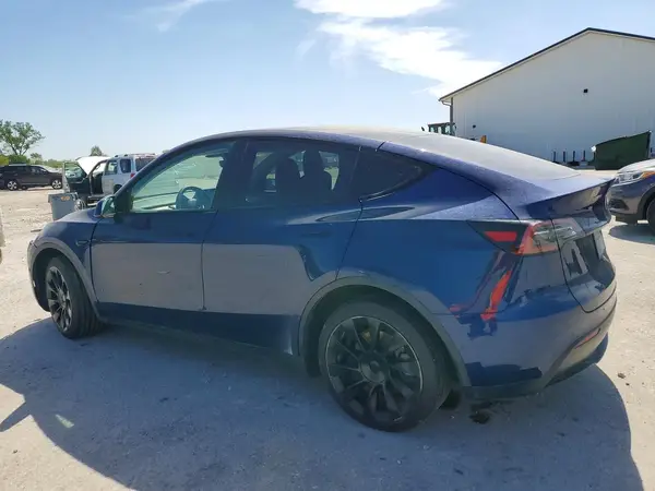 7SAYGDEE4NF387187 2022 TESLA MODEL Y - Image 2