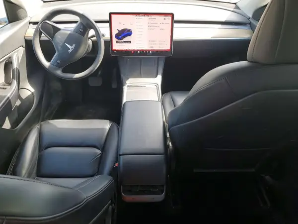 7SAYGDEE4NF387187 2022 TESLA MODEL Y - Image 8